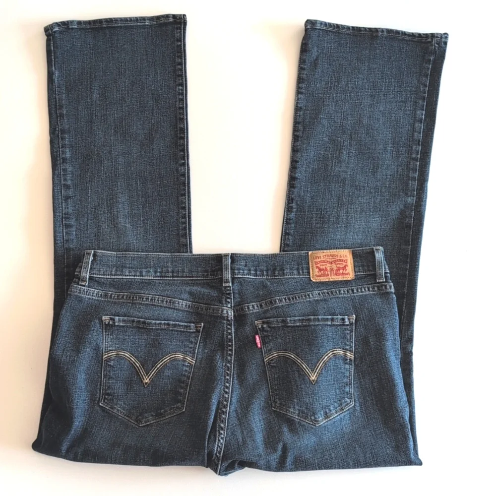 Levi Strauss & Co. Original Riveted Classic Boot blue jeans. 16S 33 x 30
